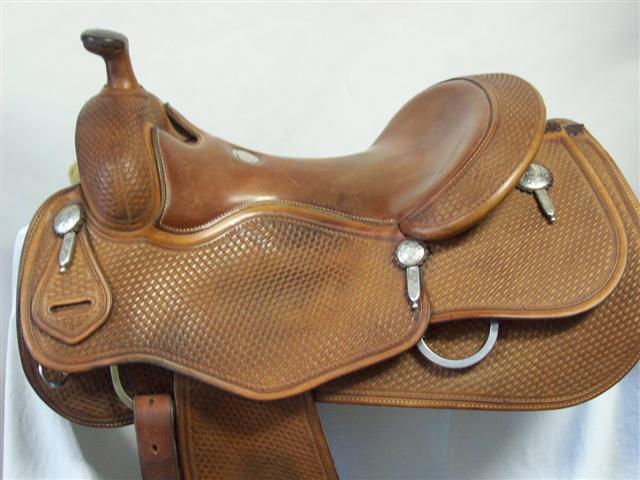 Used Saddle:- Image Number:0